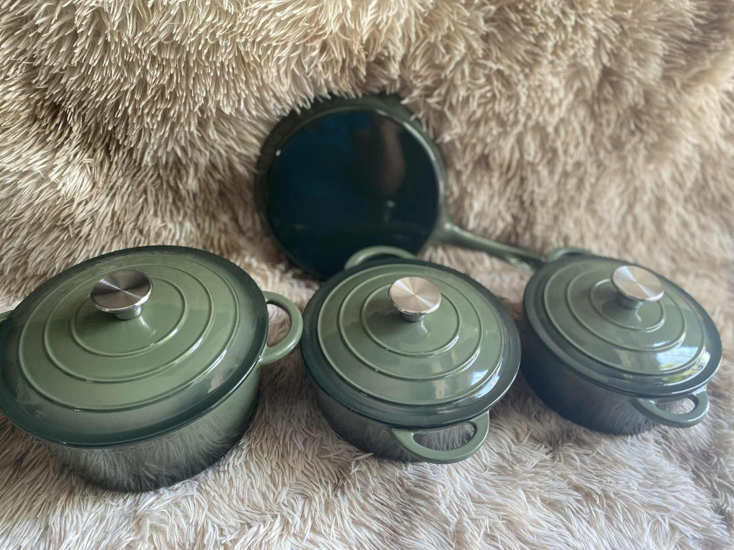 CAST IRON COOKWARE Set of 7pcs