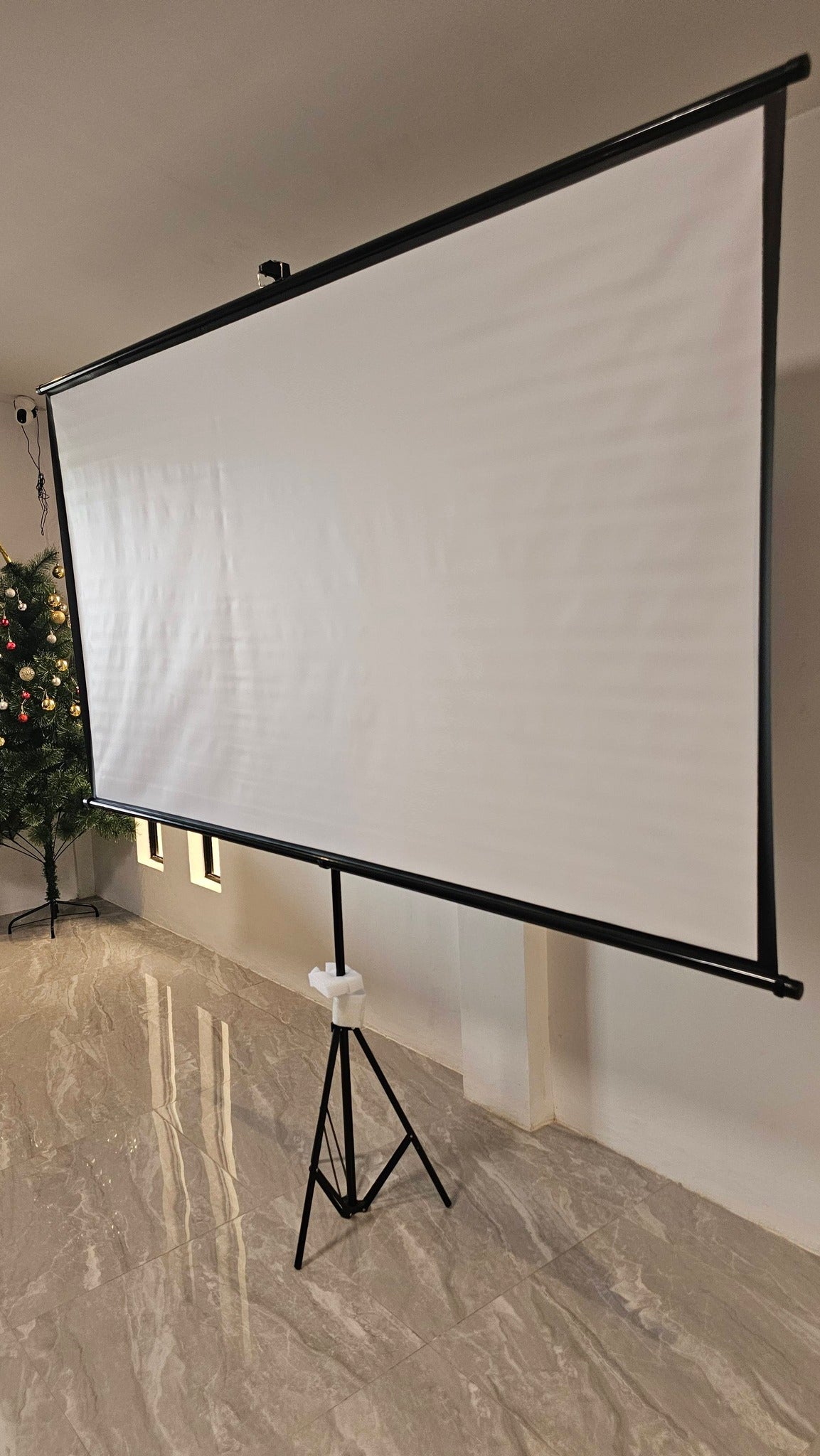 Projector Screen, 100inches, 16:9 ratio