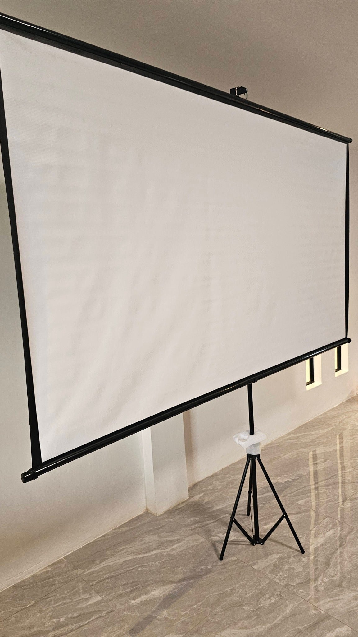 Projector Screen, 100inches, 16:9 ratio