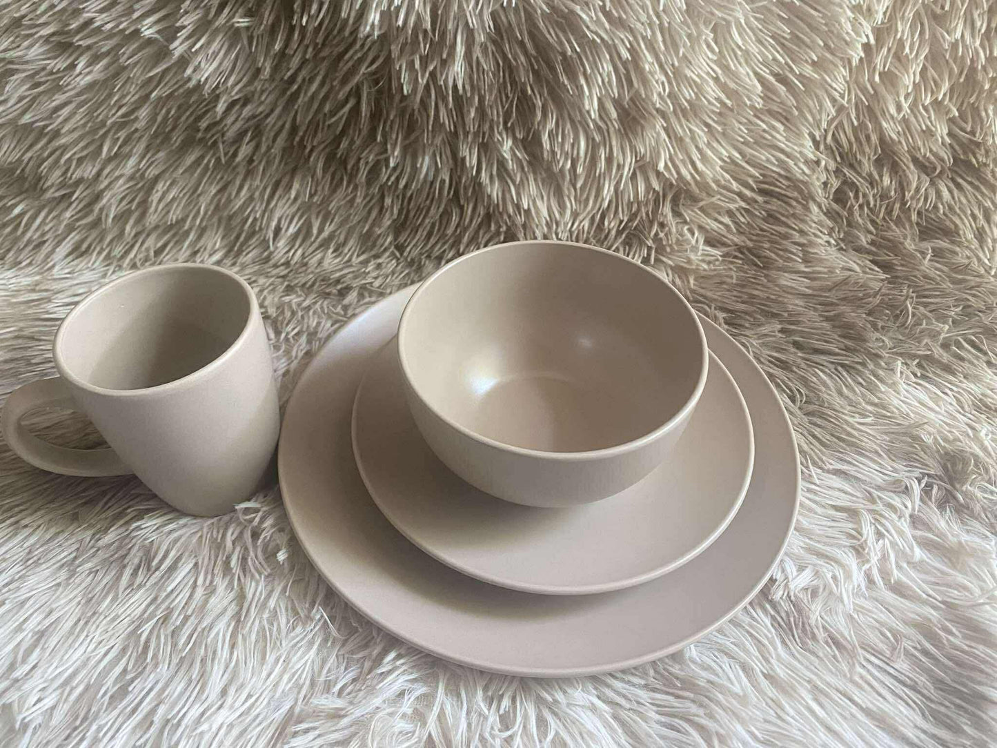 Dinnerware Porcelain Set of 16pcs